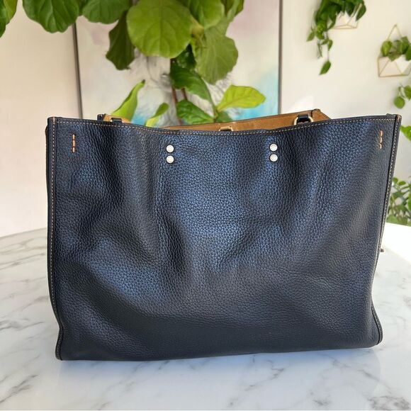 Coach Rogue Bag 39 in Black Glovetanned Pebble Leather Brass C5863 XL Satchel - Picture 2 of 16